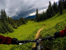 After hours of climbing, finally a well-deserved fast and flowy descent!