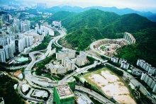The unique typology of Hong Kong where high density urban environment integrates with greenery of roadside landscape